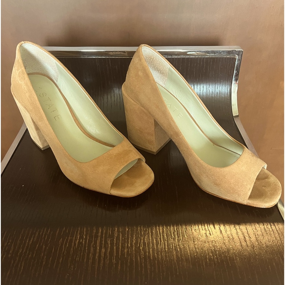 Open Toe Suede Block Heel Sandal